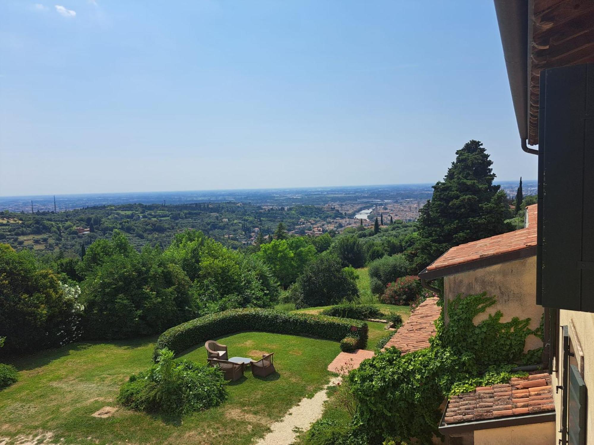 Collina Di Verona Borgo San Mattia Exterior foto